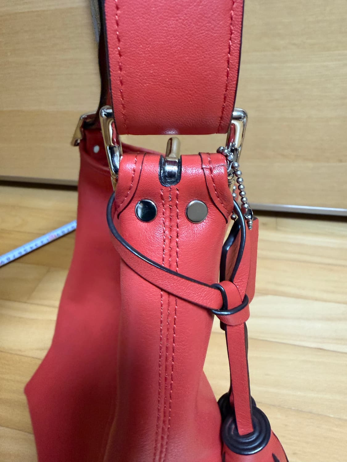 코치 COACH 가죽 가방 백 토트백 숄더백 크로스백 크로스가능 끈 이중 상품이미지10