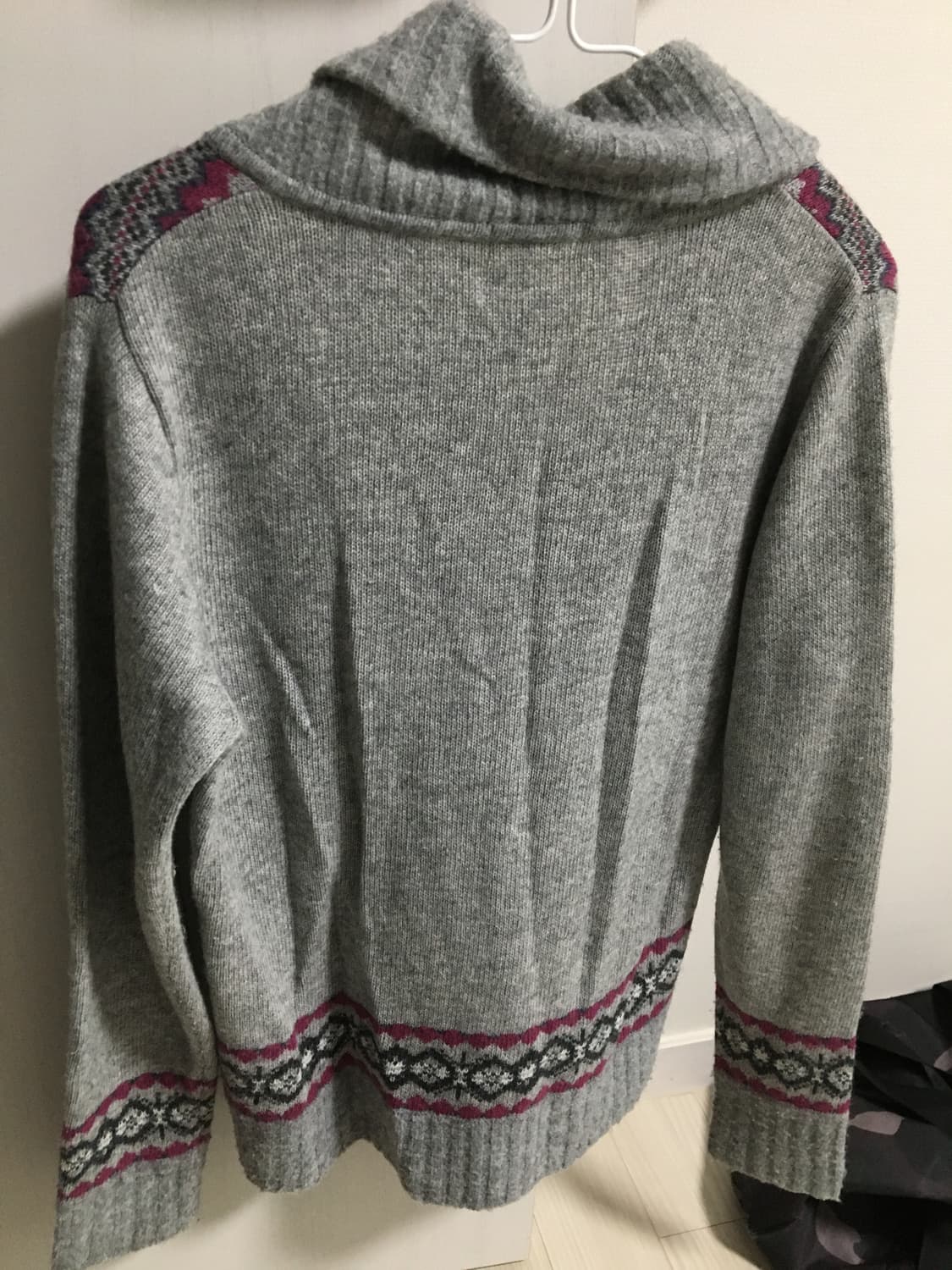 무료배송) 노르딕 패턴 그레이 니트 상품이미지2