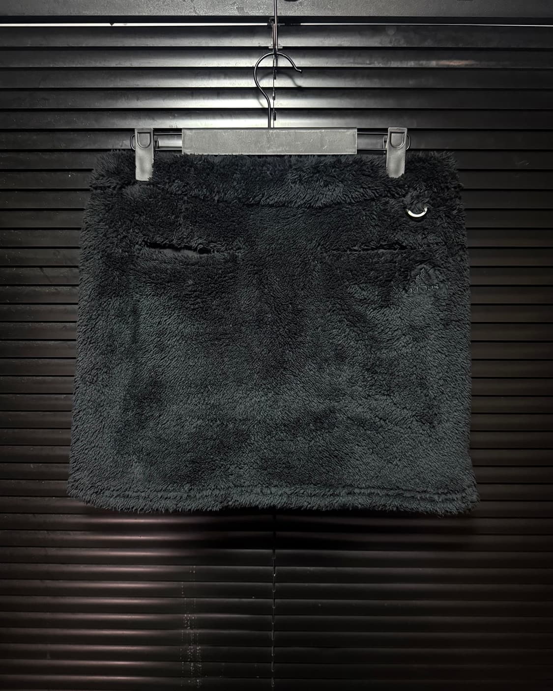 아디디스 털 후리스 블랙 삼선 방한 겨울 골프 S 90 갸루 펑크 치마  상품이미지5