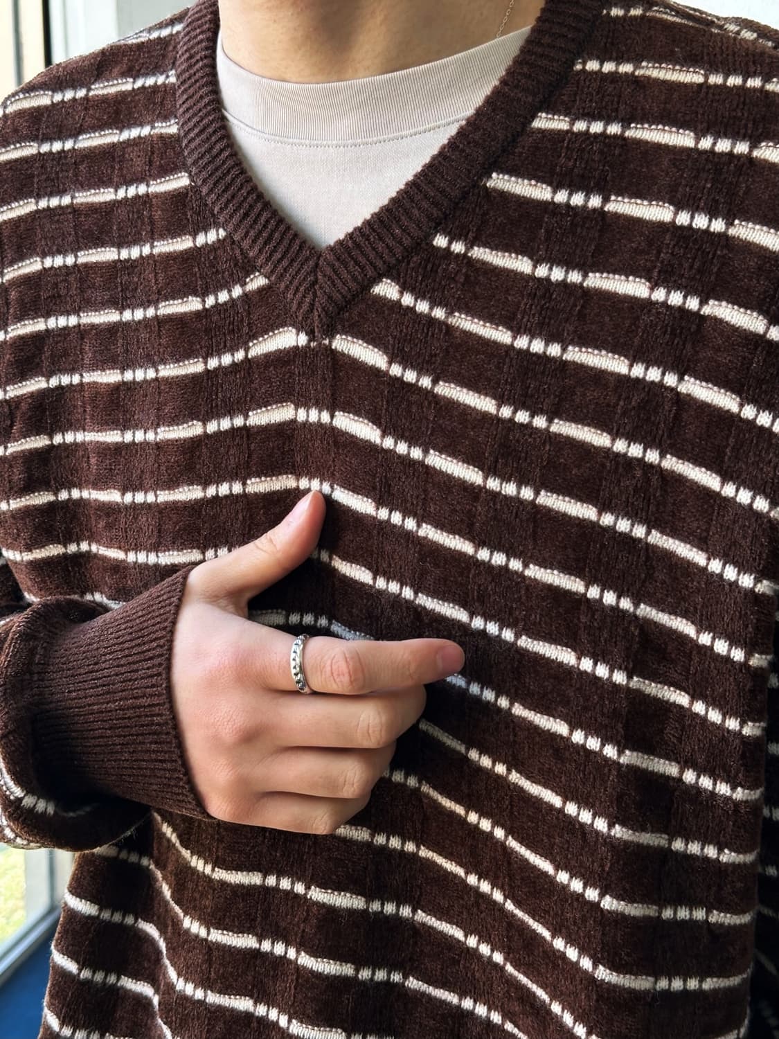 V-neck stripe loose knit P/O 상품이미지9