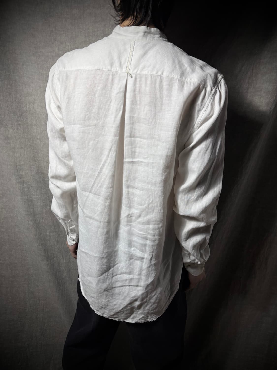 Araki Yuu Raw-hem Linen Pullover Shirt   상품이미지3