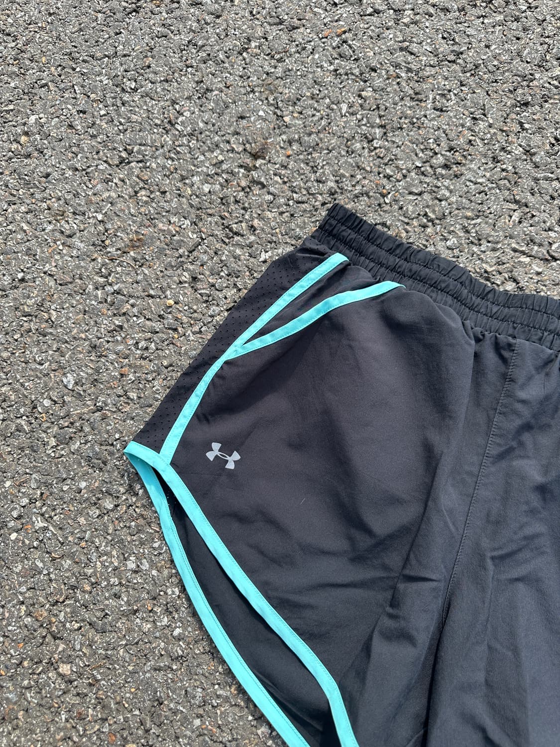 [M] 언더아머 여성 하늘 사이드라인 러닝 쇼츠 반바지 상품이미지2