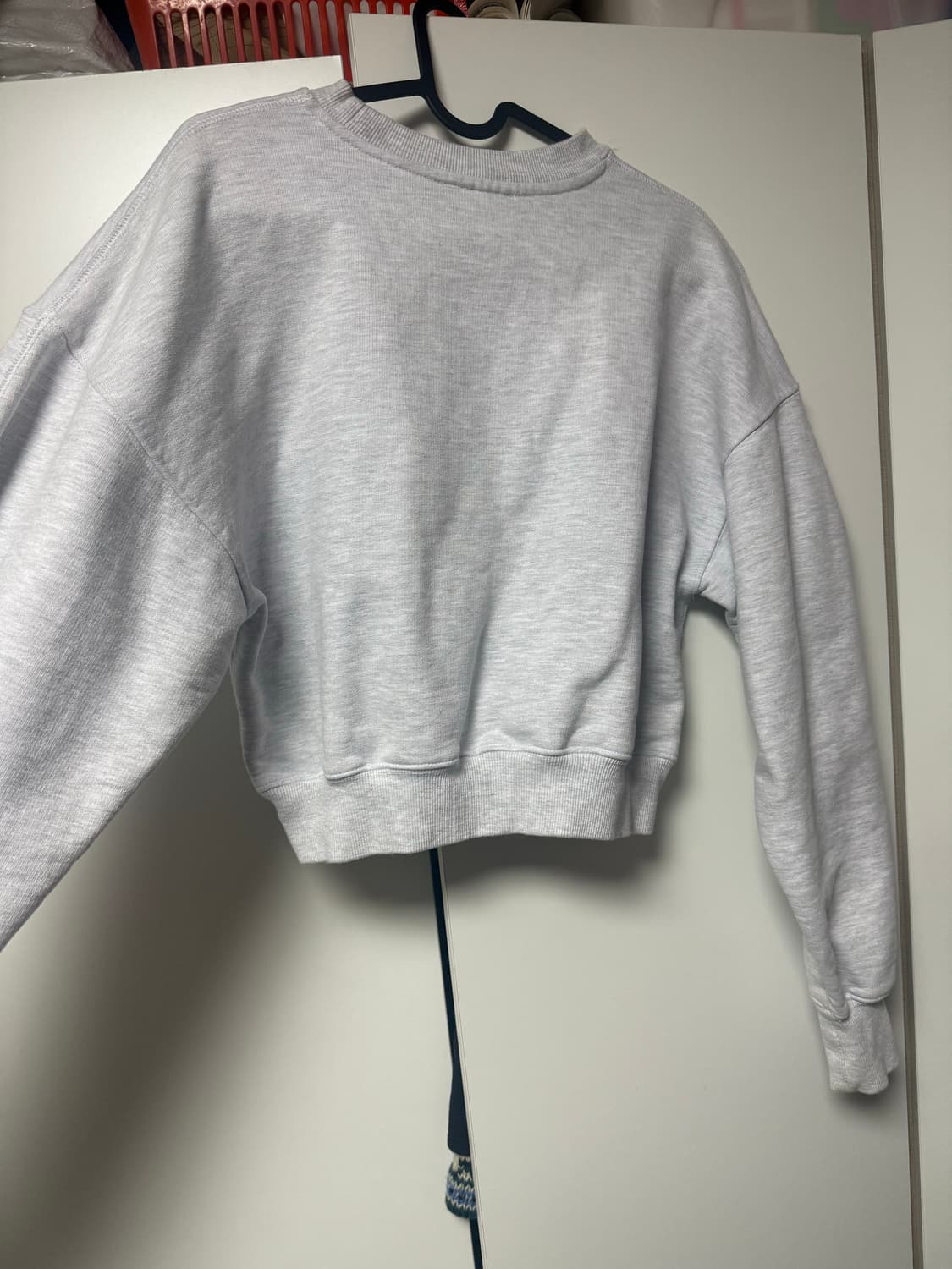 렉토 크롭 맨투맨 상품이미지3