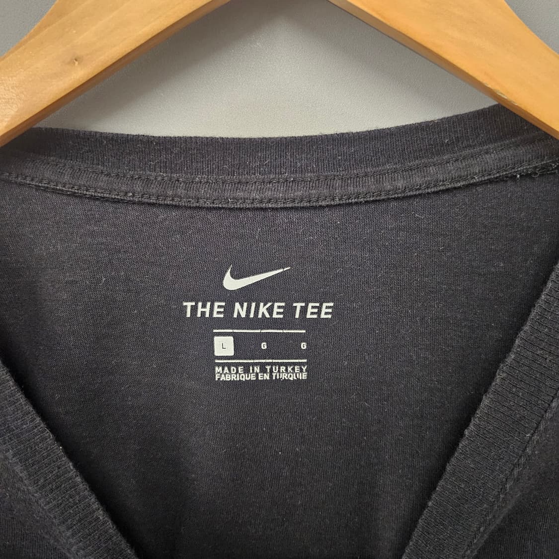 나이키 빅로고 프린팅 반팔티 블랙 상품이미지4