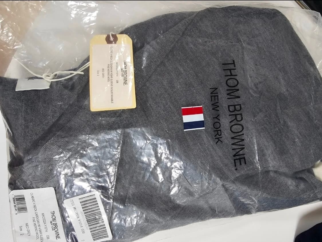 톰브라운 24ss  메리노 울 가디건(새상품급/2) 상품이미지10