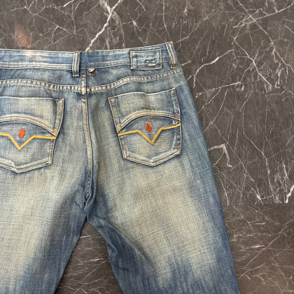 32in 디젤 워시드 부츠컷 와이드 데님 팬츠 상품이미지8