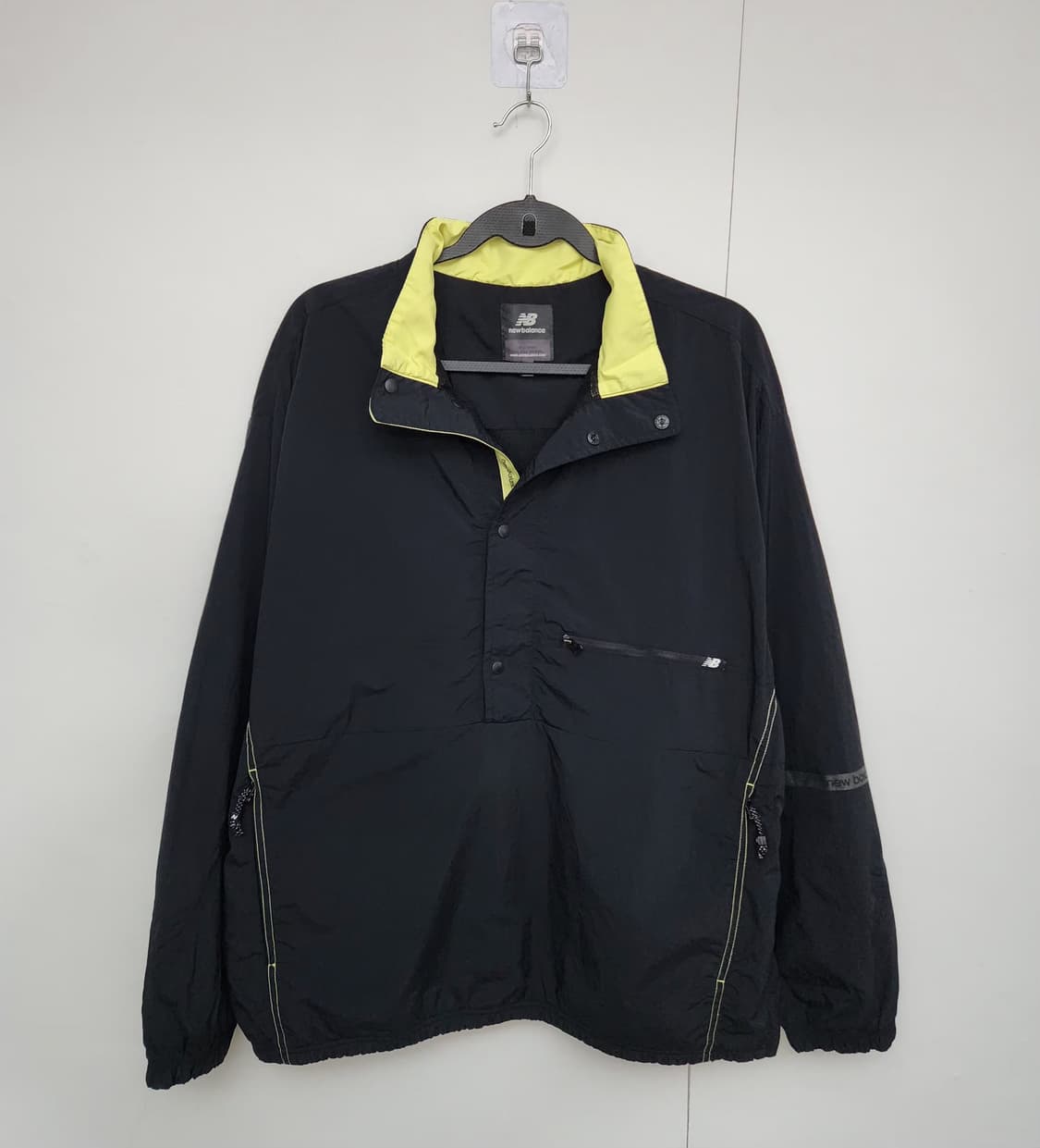뉴발란스 110 아노락바람막이 상품이미지1