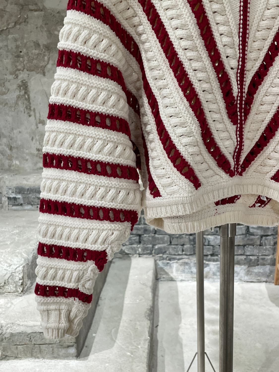 바쉬 아이보리 가디 오픈워크 크롭 풀오버 니트 상품이미지4