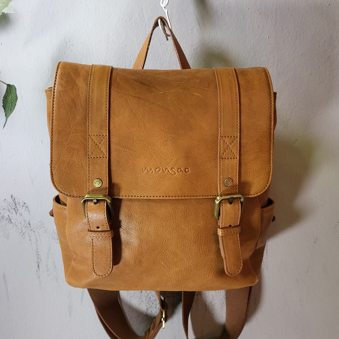 몽삭 레더 백팩 상품이미지3