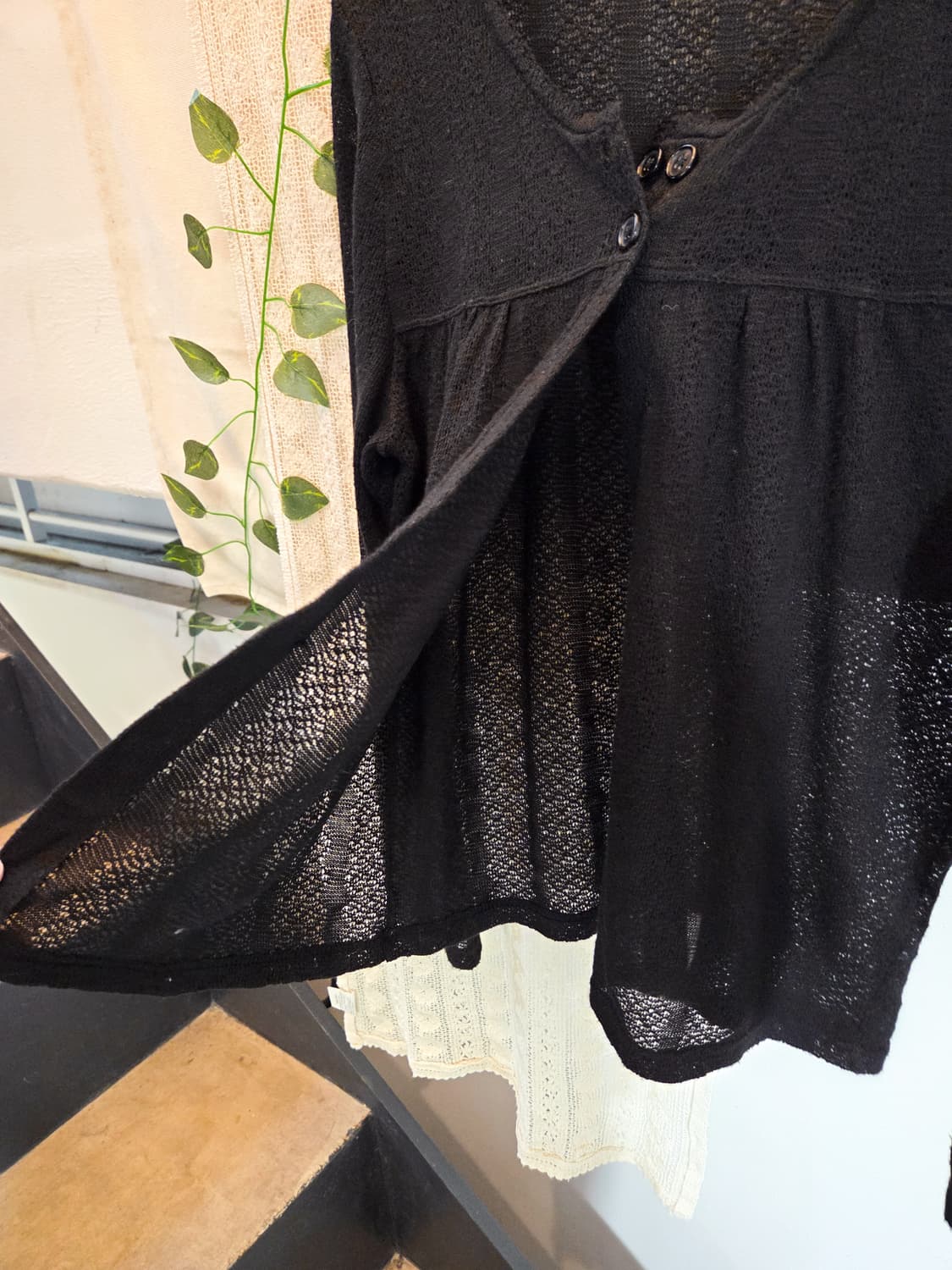 블랙 투버튼 가디건 상품이미지4