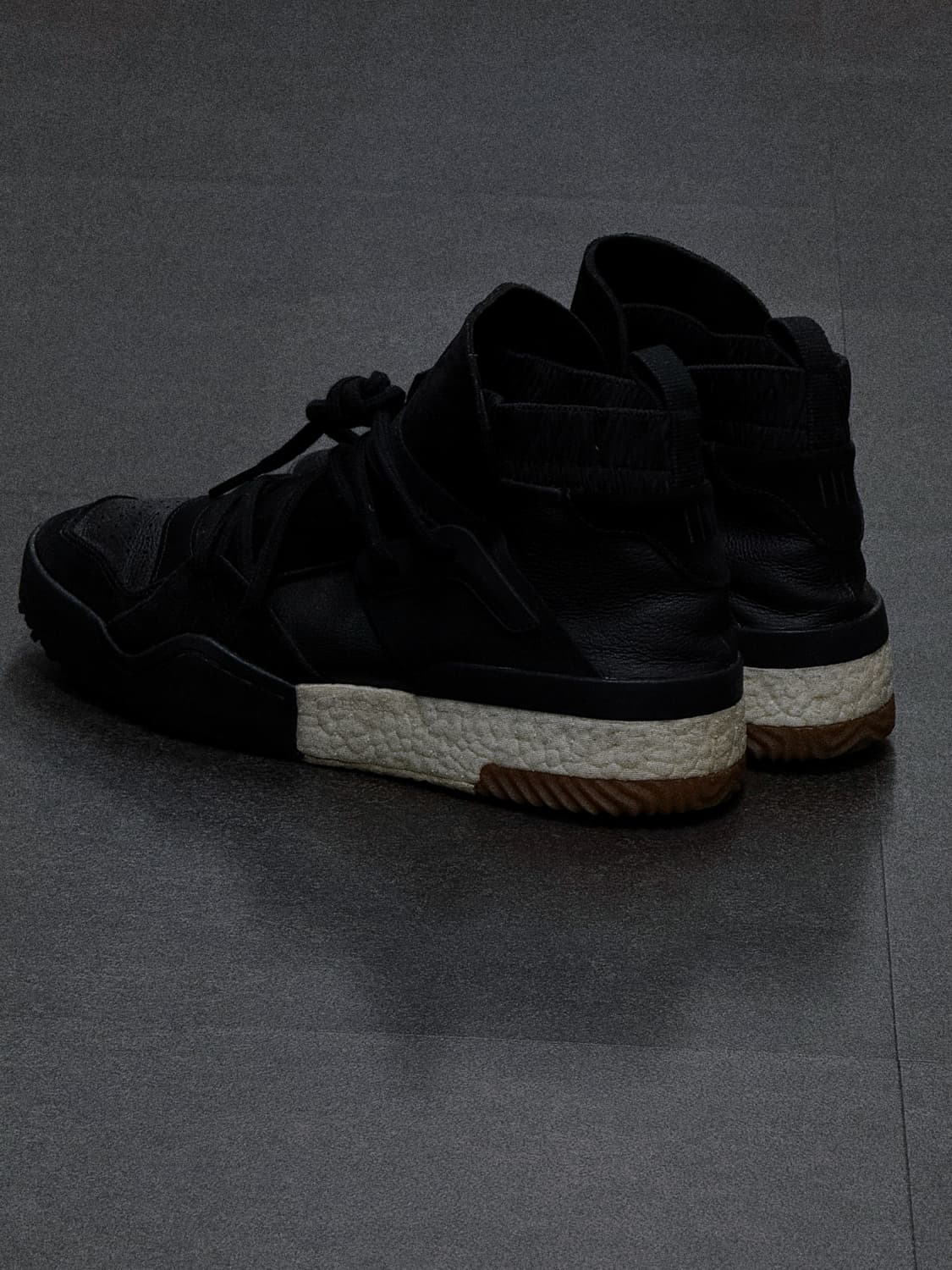 275 / 아디다스 알렉산더왕 AW BBall 블랙 상품이미지4