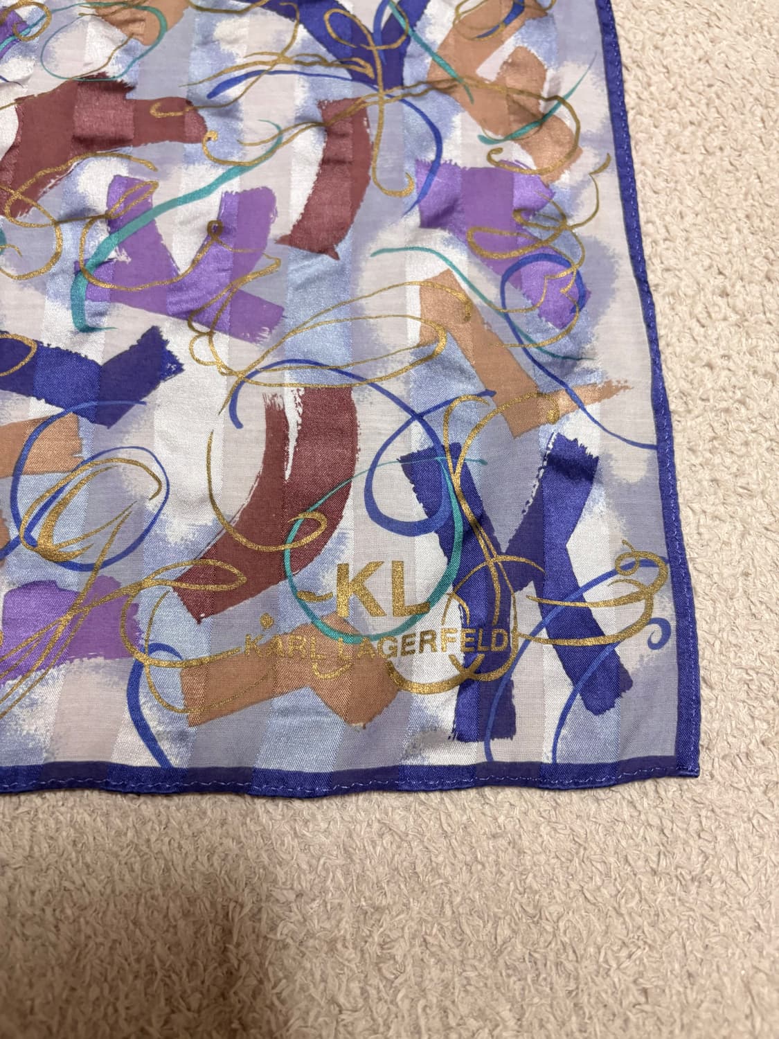 칼 라거펠트(Karl Lagerfeld) 실크 혼방 스카프 상품이미지2