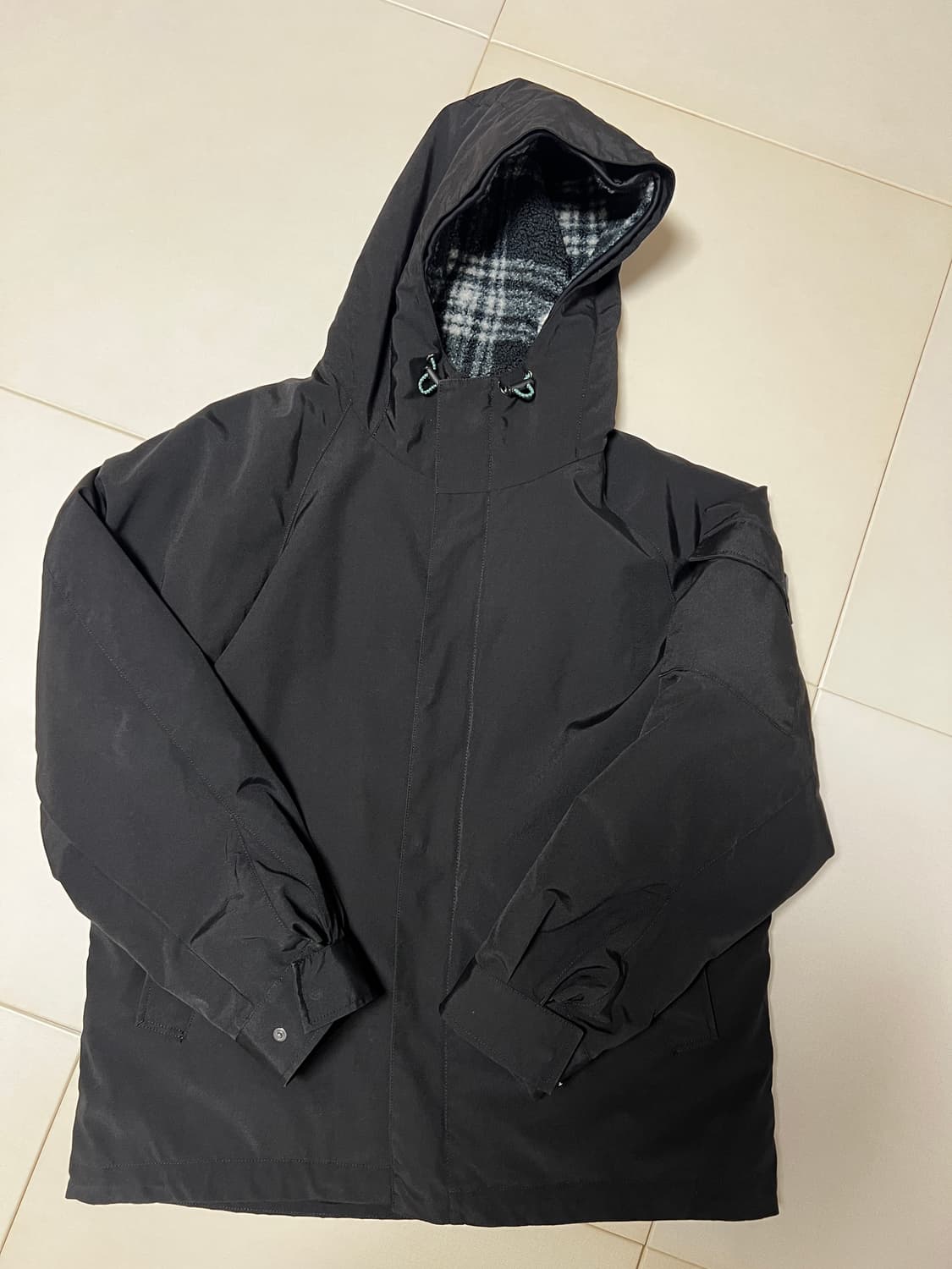 유니클로 jw앤더슨 마운틴자켓 상품이미지1