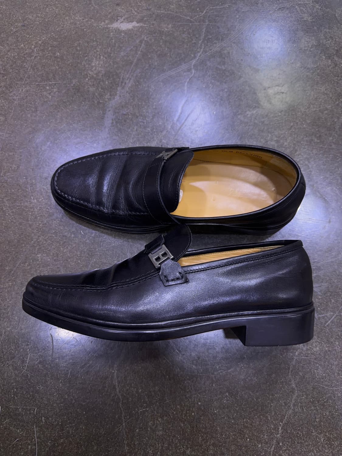 발리 B로고 클래식 로퍼 뉴 칼리 구두 슈즈 6.5 (255) 상품이미지6