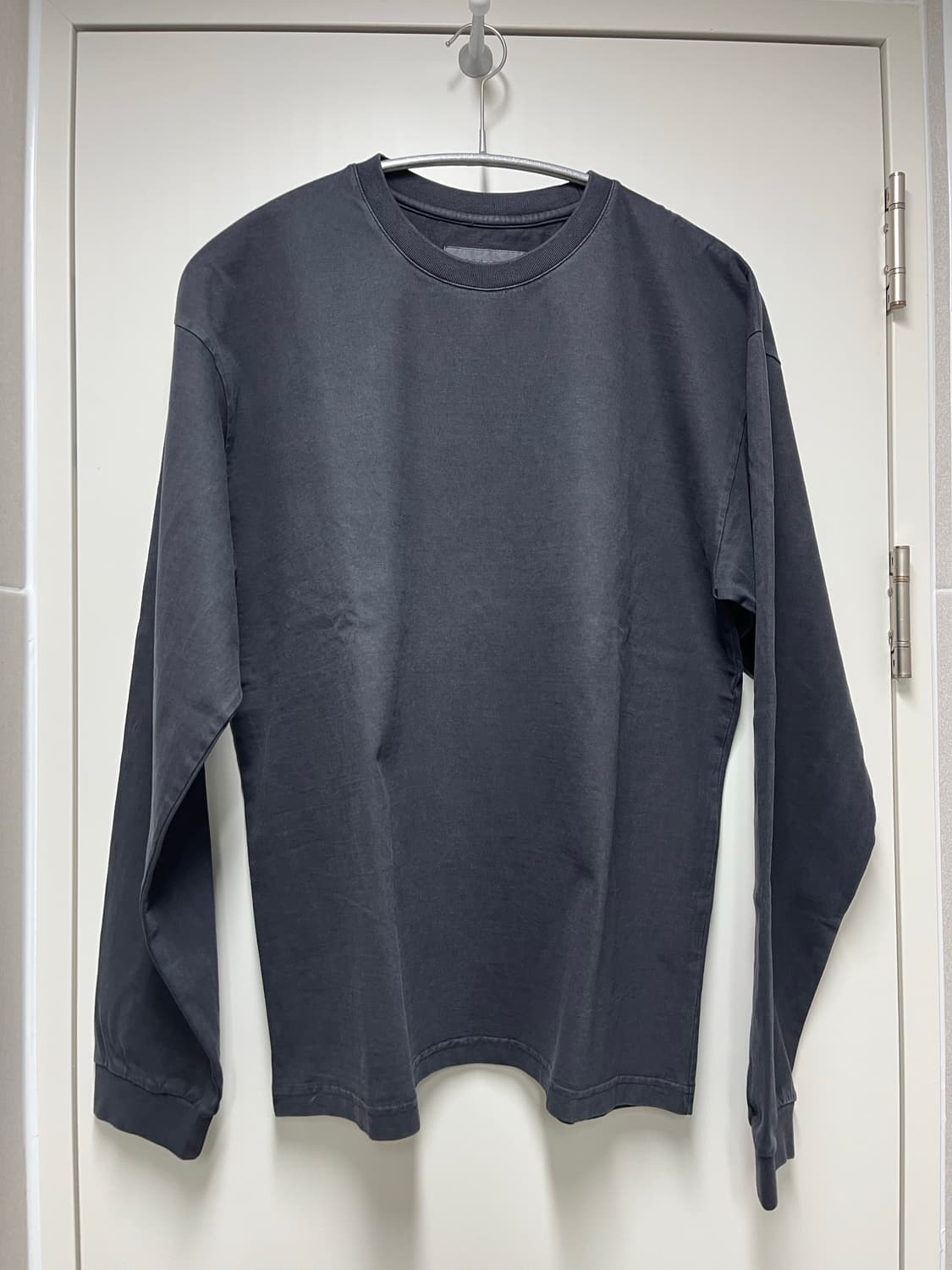 [새제품] 브라운야드 워시드 롱슬리브 Washed Black 3 상품이미지2