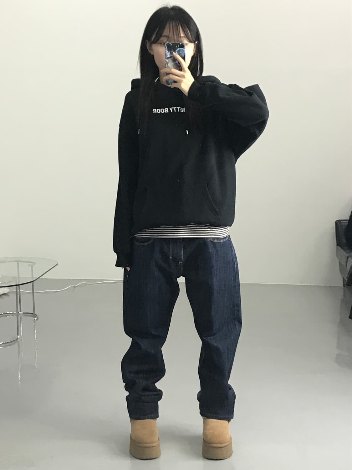 베티붑 블랙 후드티 상품이미지3