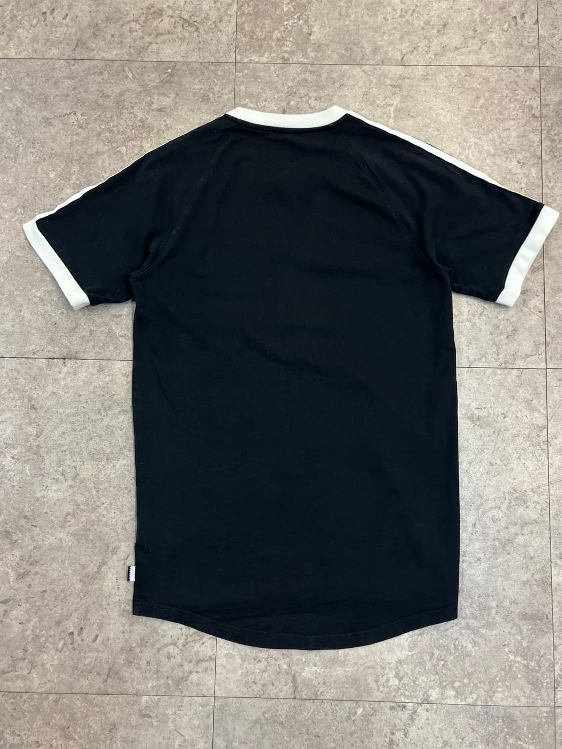 아디다스 반팔티 블랙 M #csz4110 상품이미지7