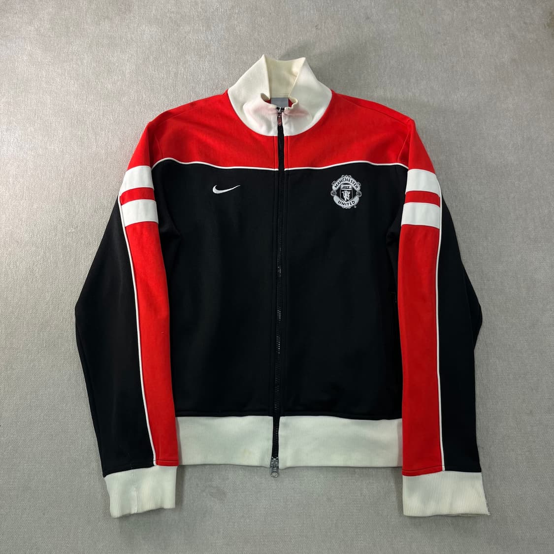 100 나이키 맨유 올드스쿨 트랙탑 져지  상품이미지1