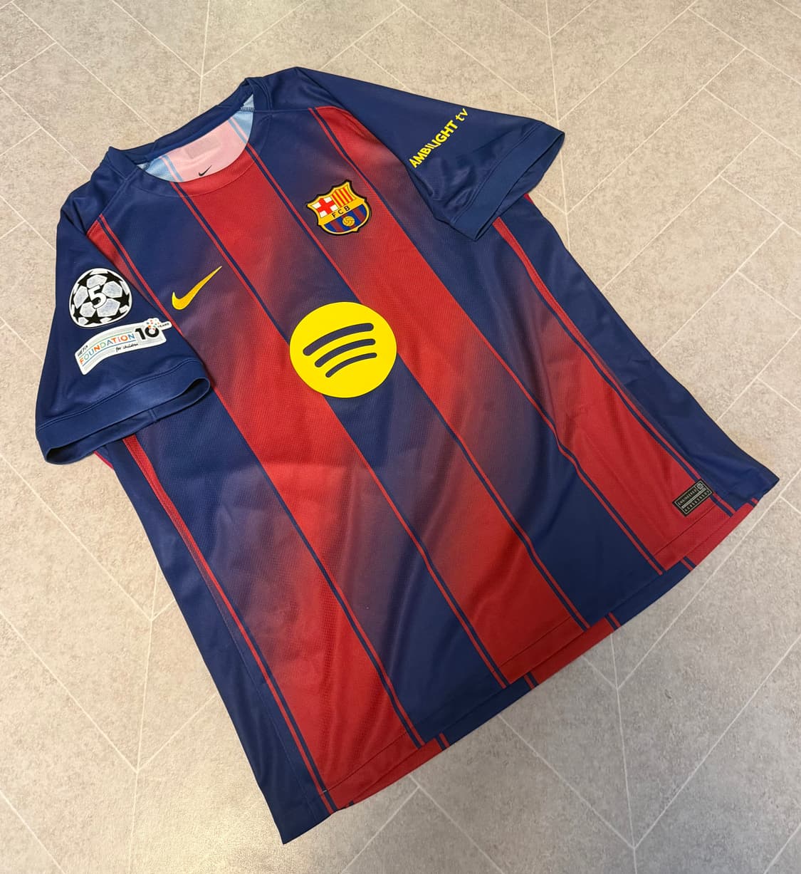 25/26 바르셀로나 쿠바르시 유니폼 상품이미지2