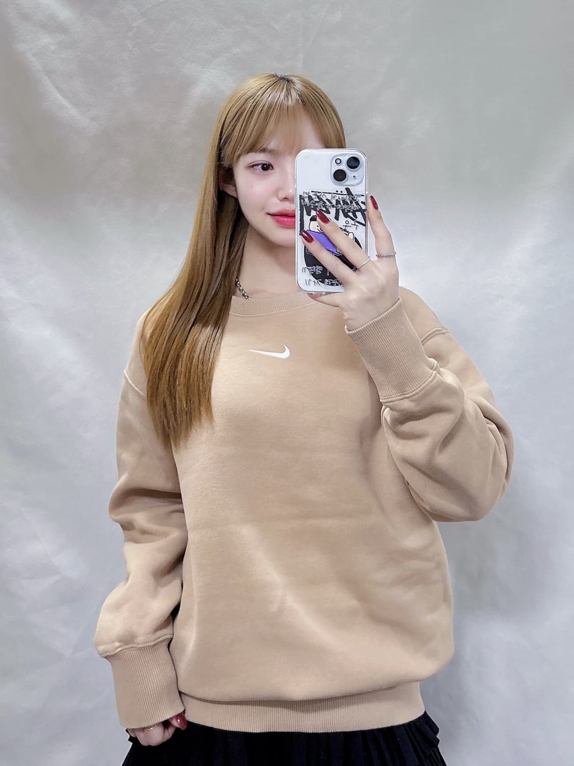 나이키 베이지 미드스우시 맨투맨  상품이미지1