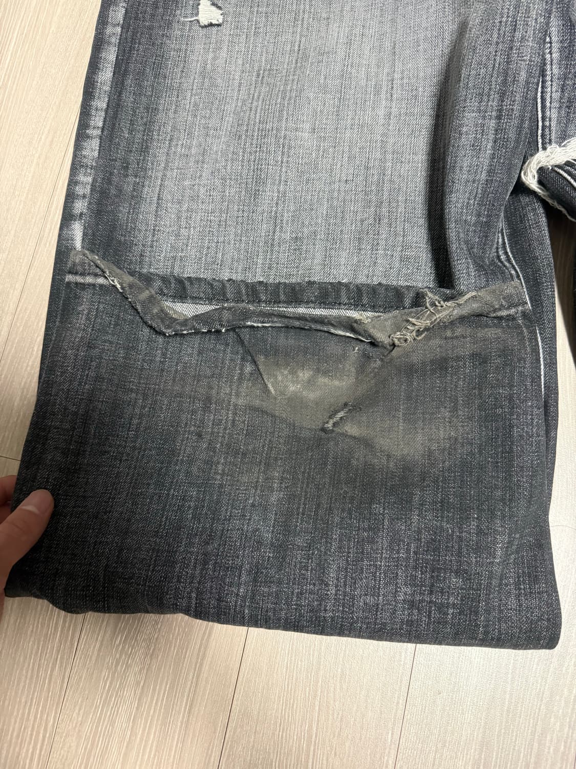 제이디드 런던 Black Eroded XL Colossus Jeans 상품이미지5