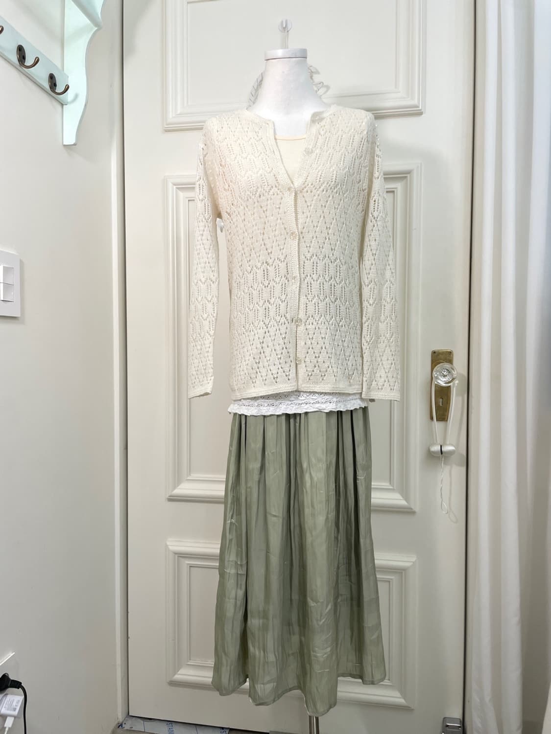 green satin pleats banding long skirt 상품이미지6