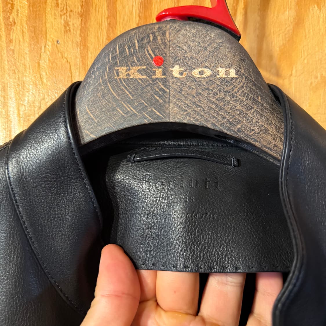 벨루티 가죽 자켓 판매 합니다. 상품이미지5