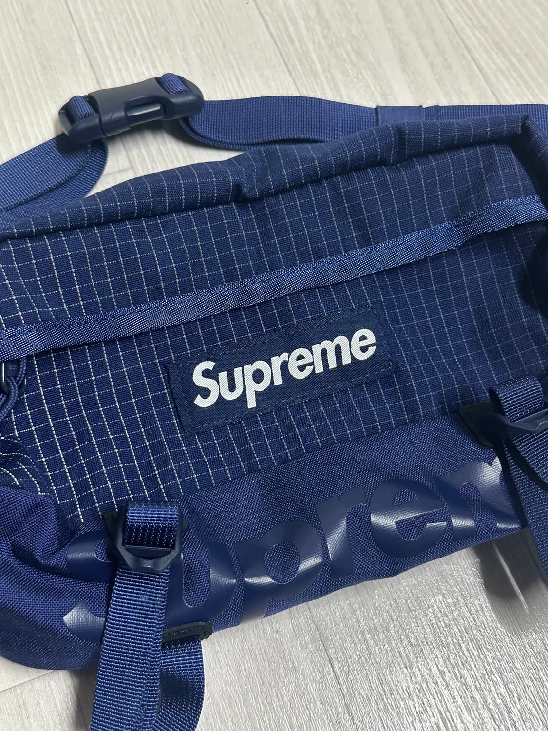 슈프림 24SS 웨이스트백 네이비 상품이미지2