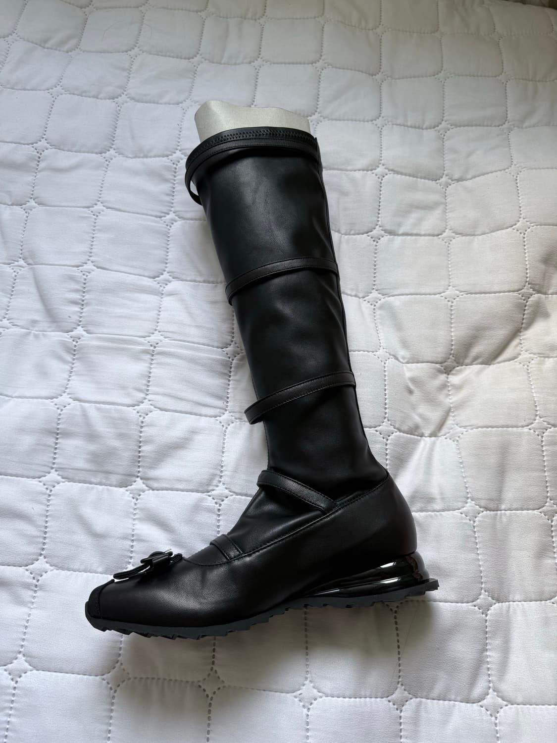 Kiko kostabinov RIBBON HIGH BOOT MIDNIGH 상품이미지4