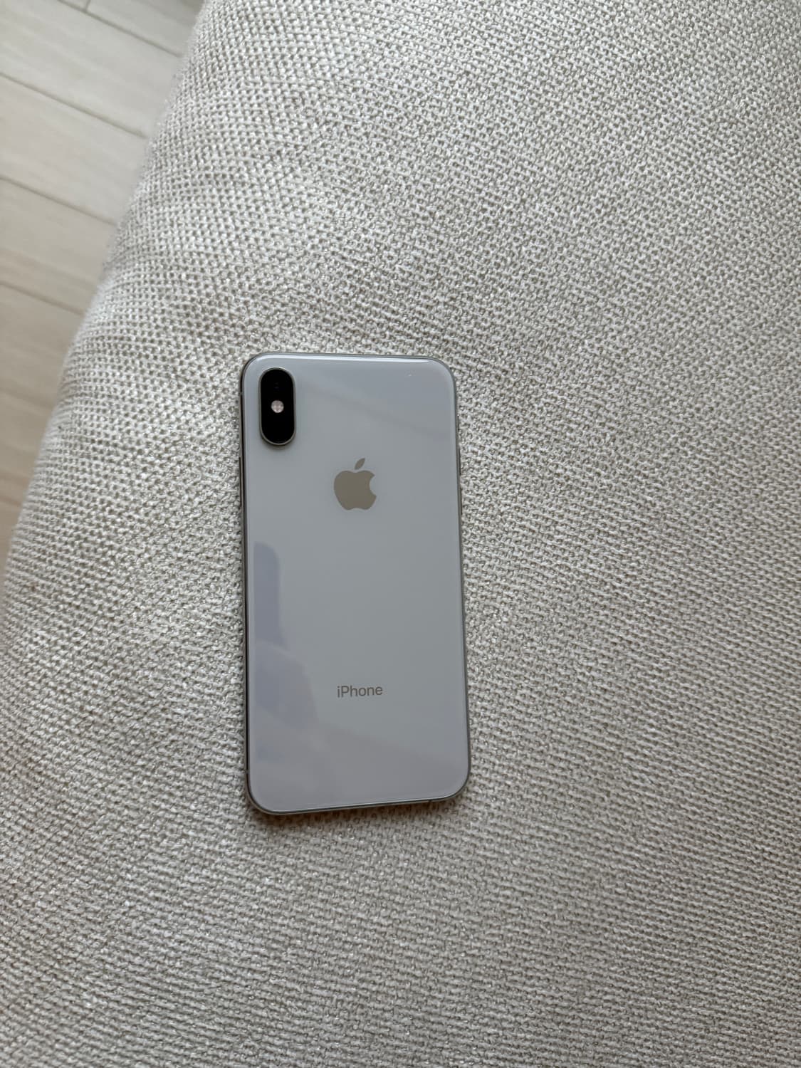 아이폰xs 실버 256 (+아이폰 정품 가죽케이스) 상품이미지6