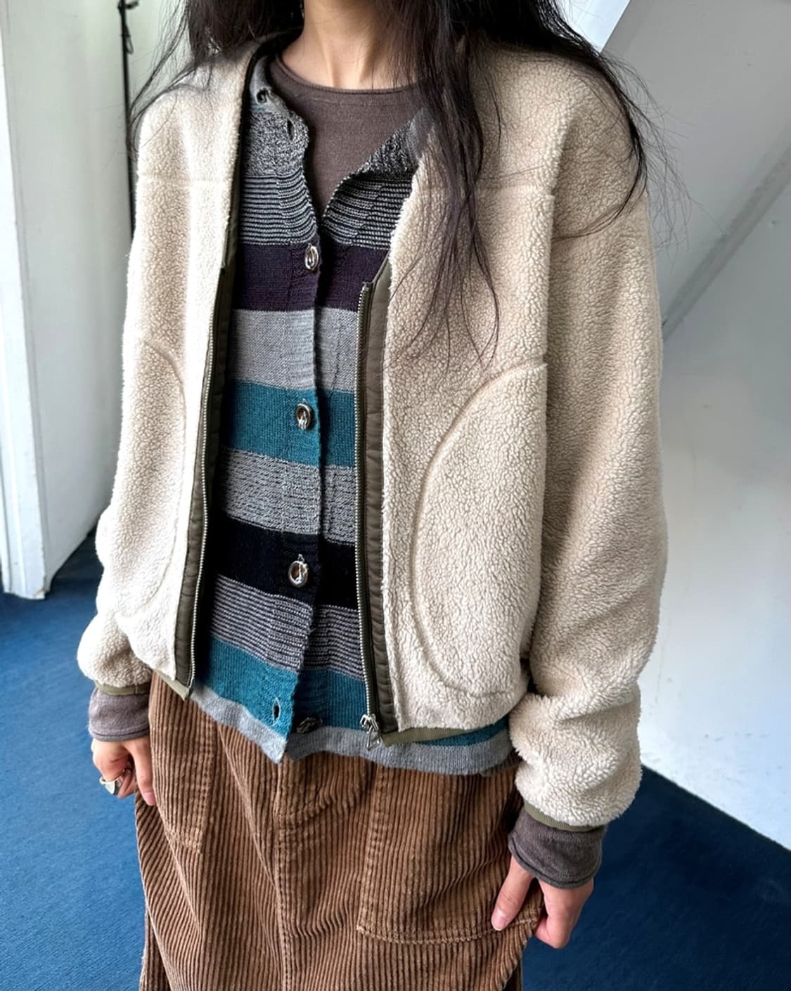 Boa fleece design cropped zip jacket 상품이미지7