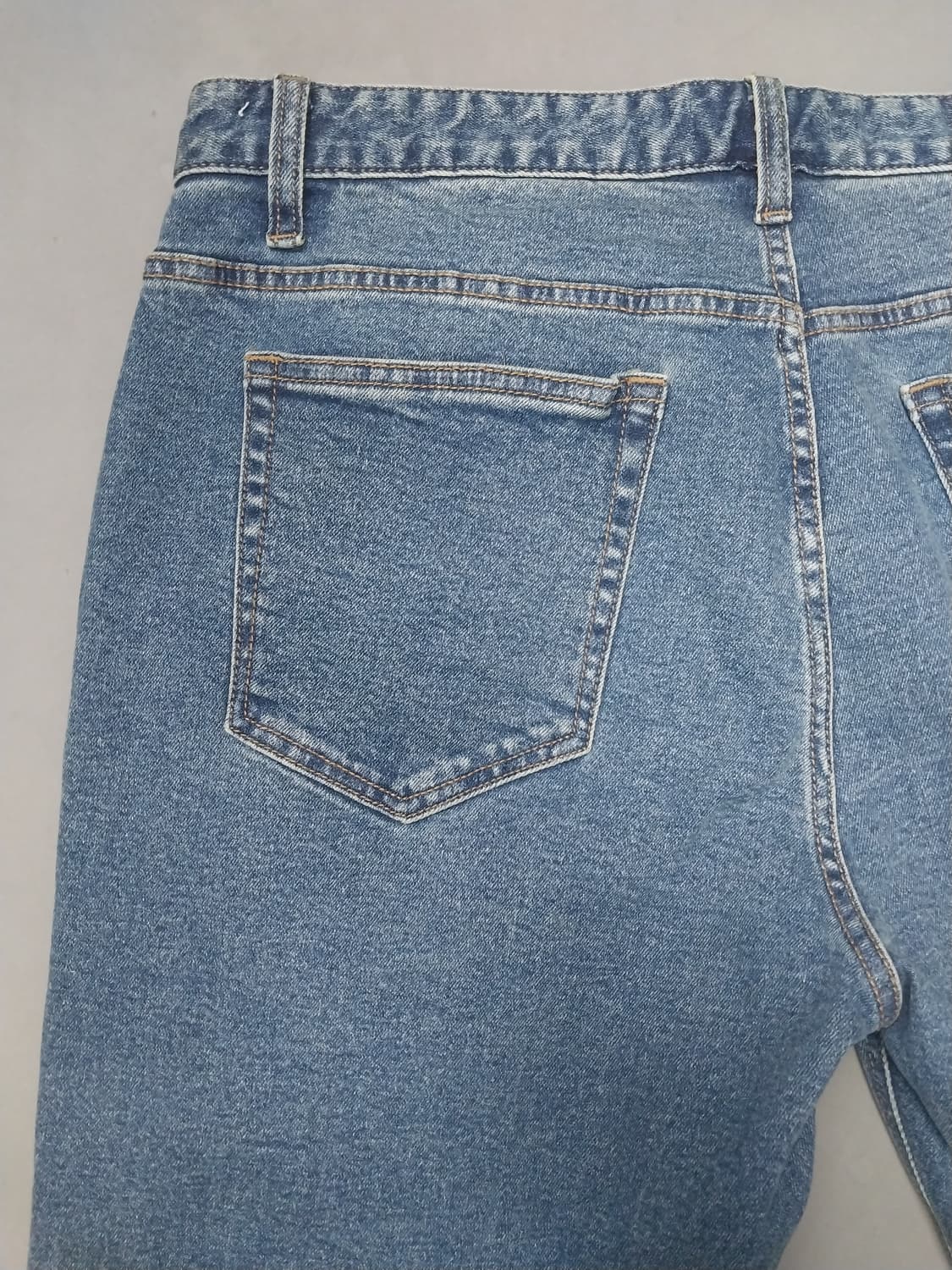 [36] 탑텐 배러데님 중청 스톤워싱 테이퍼드진 청바지 상품이미지8