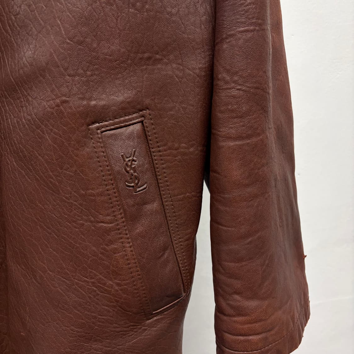 입생로랑 램스킨 레더 자켓 상품이미지3