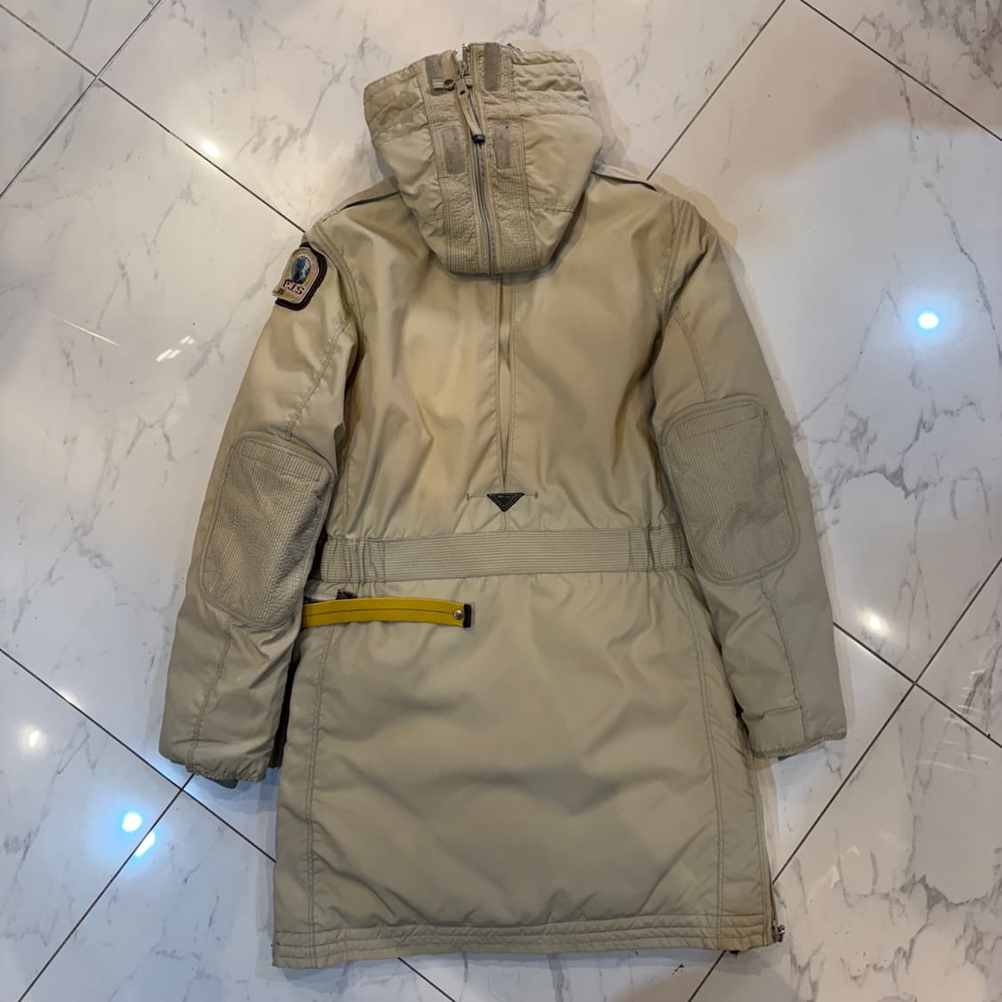 파라점퍼스 코디악 베이지 패딩 상품이미지5