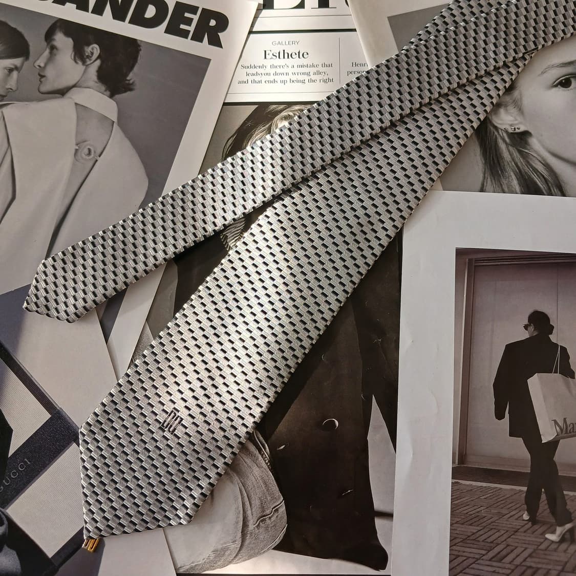 닥스 실크 혼방 블랙 체크 텍스처 슬림 넥타이 8cm A등급 A19537 상품이미지3