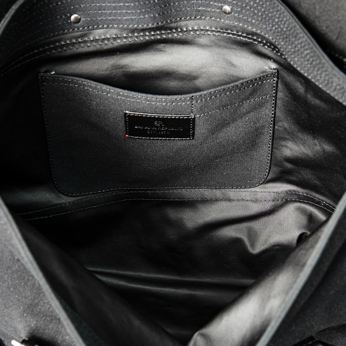 바나나리퍼블릭 헤리티지 캔버스 레더 메신져 백 블랙  상품이미지4