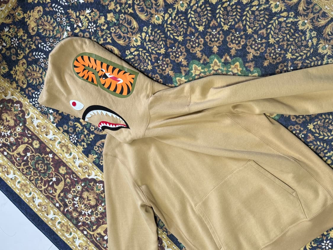 베이프 후드티 상품이미지3