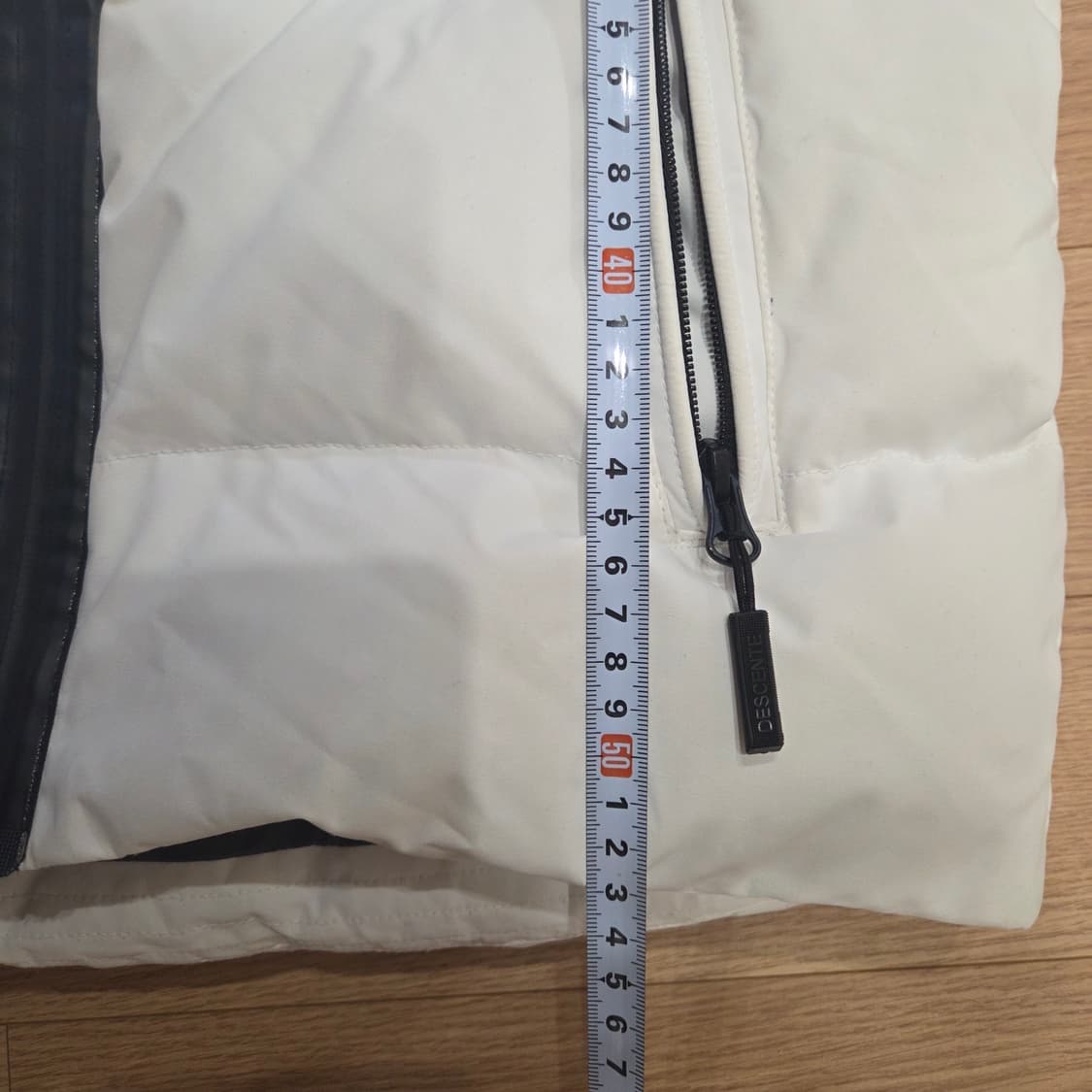 데상트 스위스 스키팀 패딩 조끼 140 상품이미지10