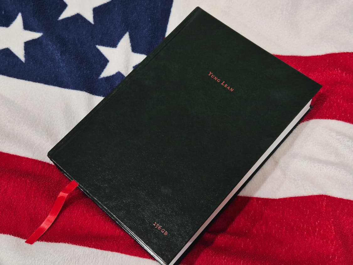 YUNGLEAN 영린 256GB 포토북 아트북 서적 드레인 갱 상품이미지1