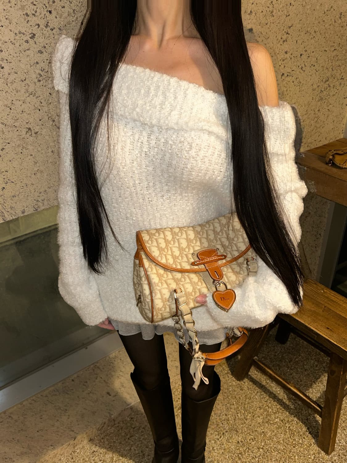 디올 로맨틱 트로터 하트 참 숄더백 상품이미지5