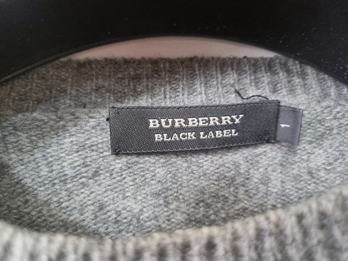 버버리 블랙라벨 정품니트  상품이미지4