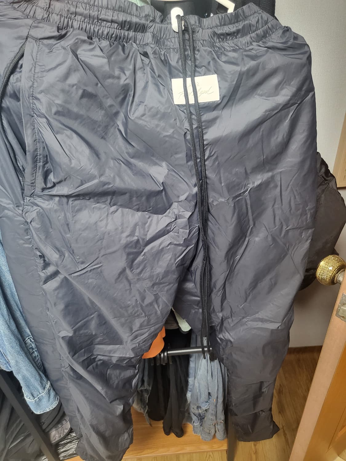 피어오브갓 x 나이키 NRG 티어 어웨이 팬츠 초판 상품이미지2