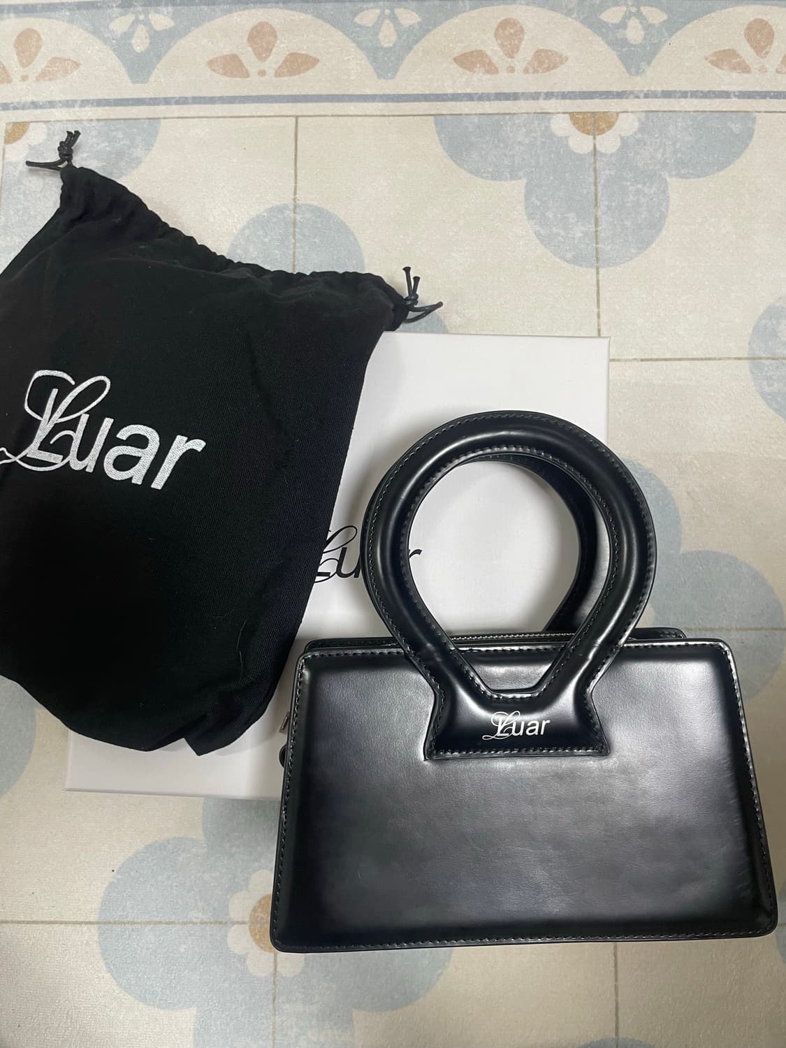Luar small ana bag black / 루아 스몰 아나백 블랙 상품이미지4