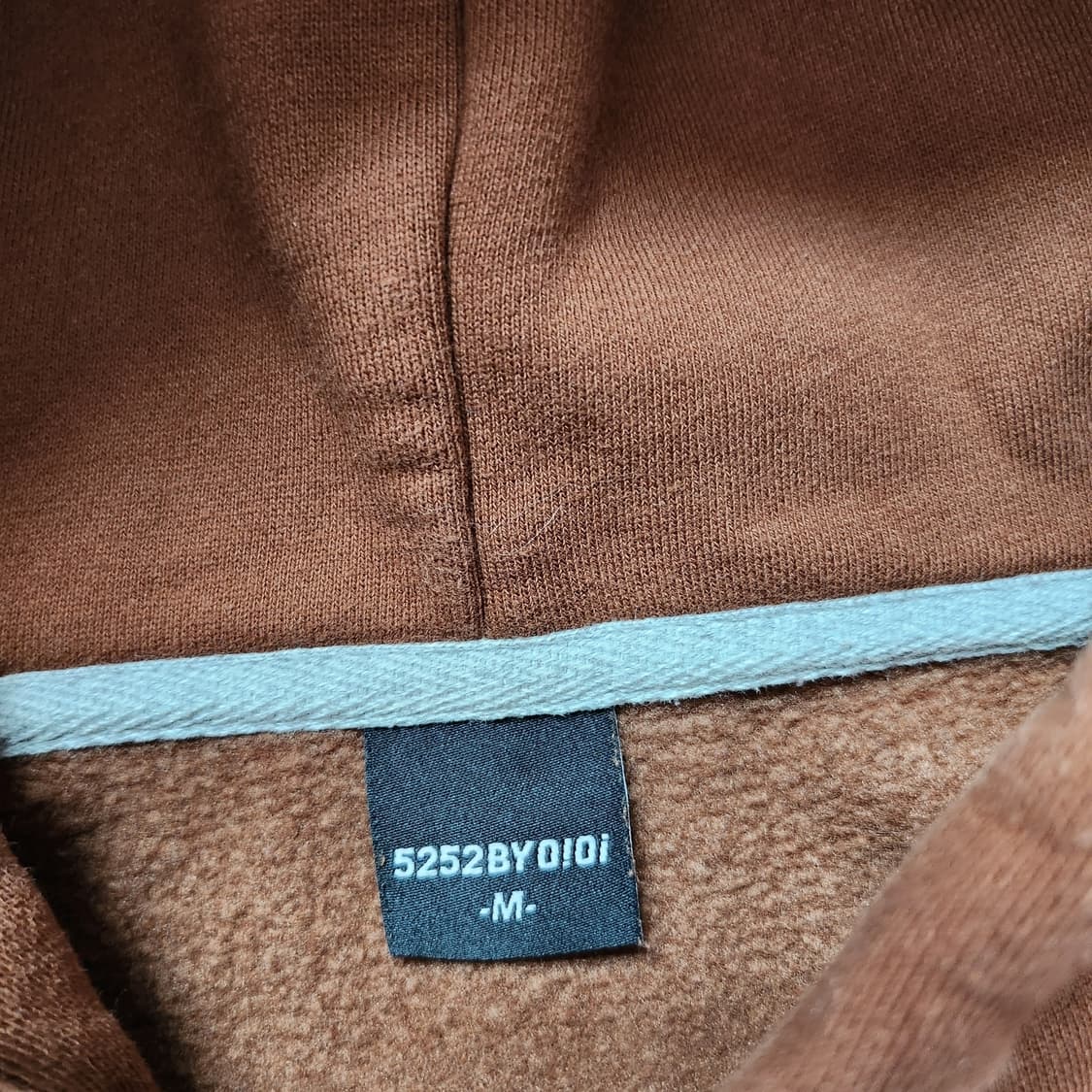 오아이오아이 후드티 상품이미지2