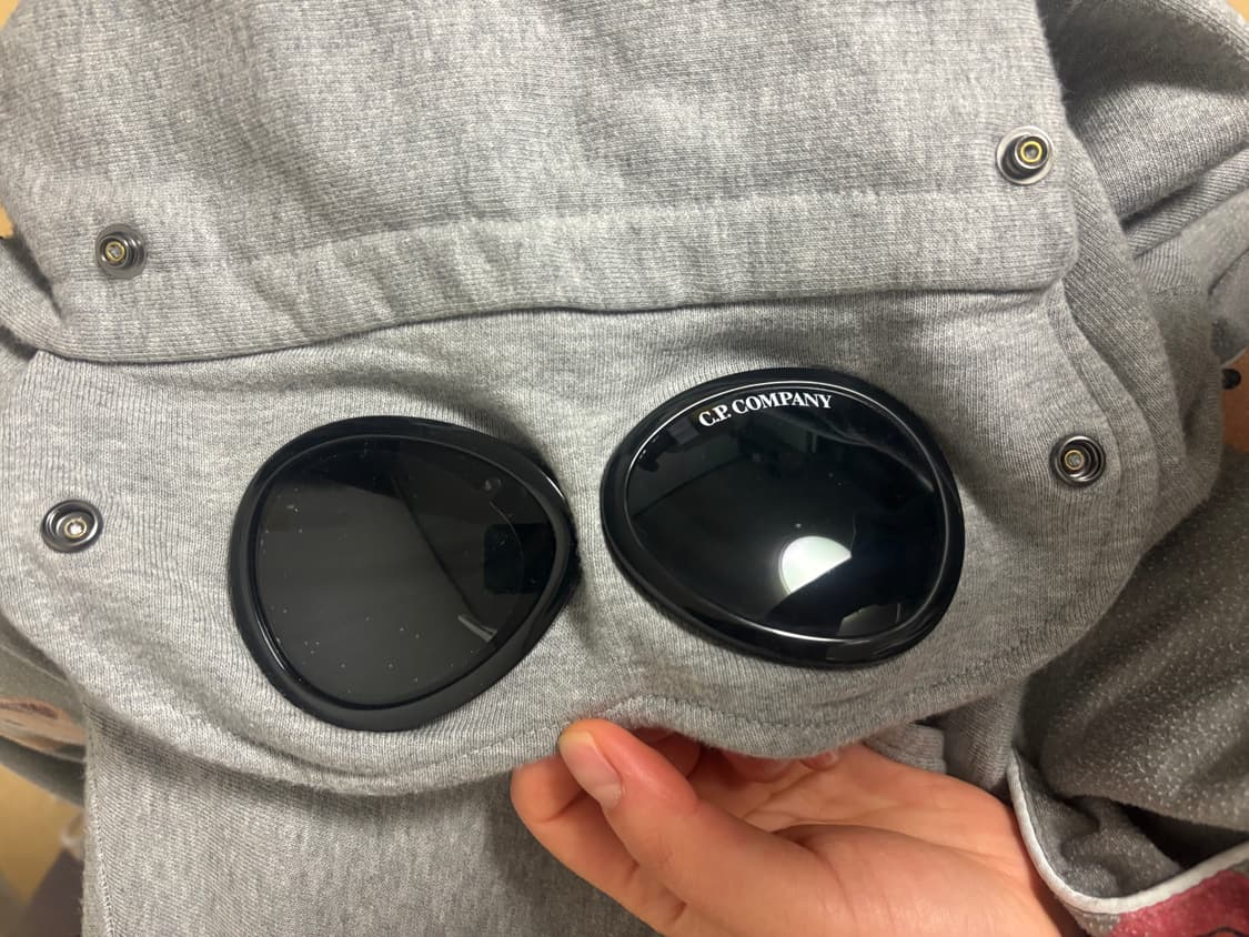 CPcompany 고글 로고 후드집업 상품이미지3