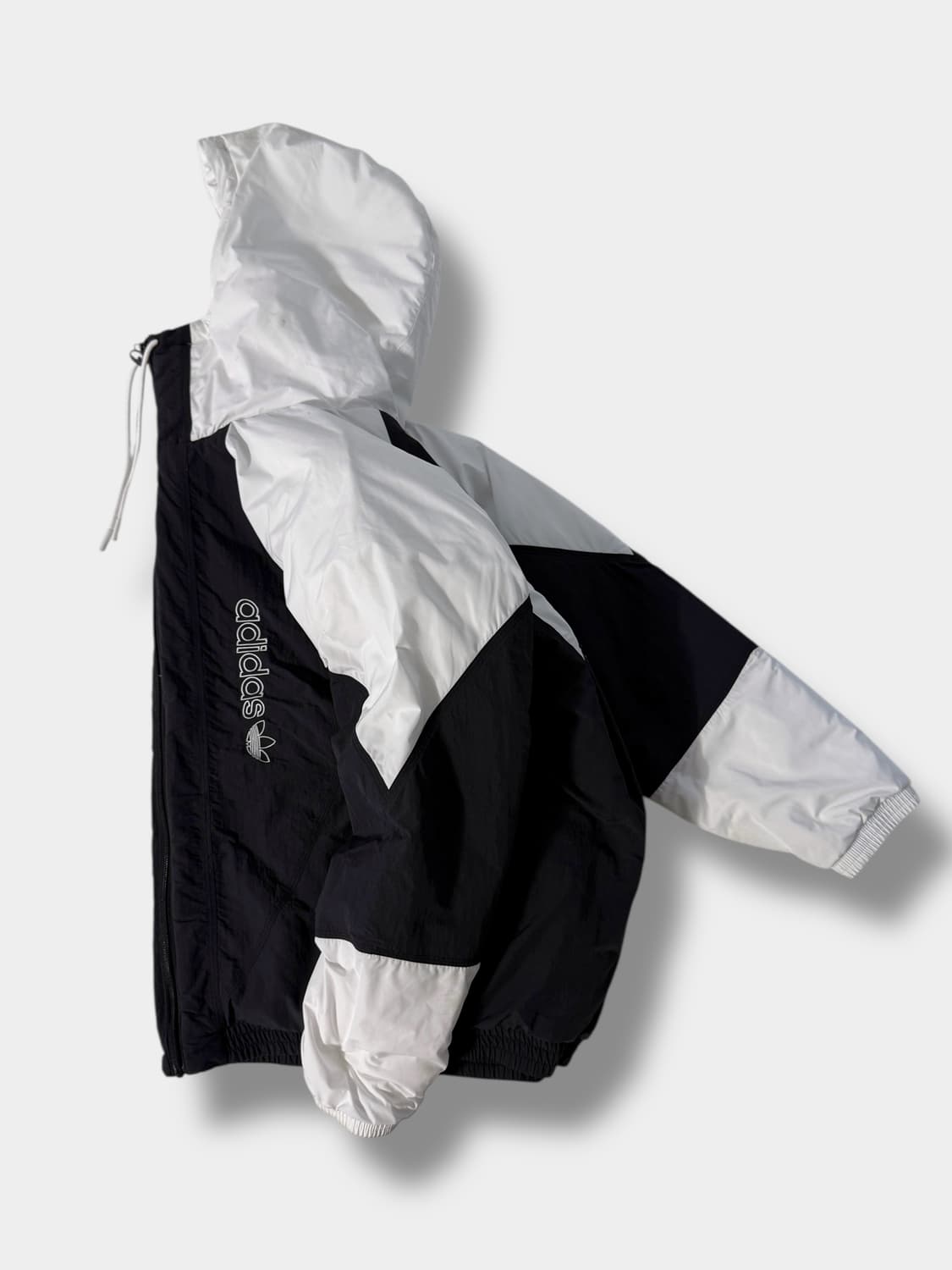 아디다스 오버핏 흰 검 아디컬러 파이어버드 빅로고 후드 점퍼 상품이미지1