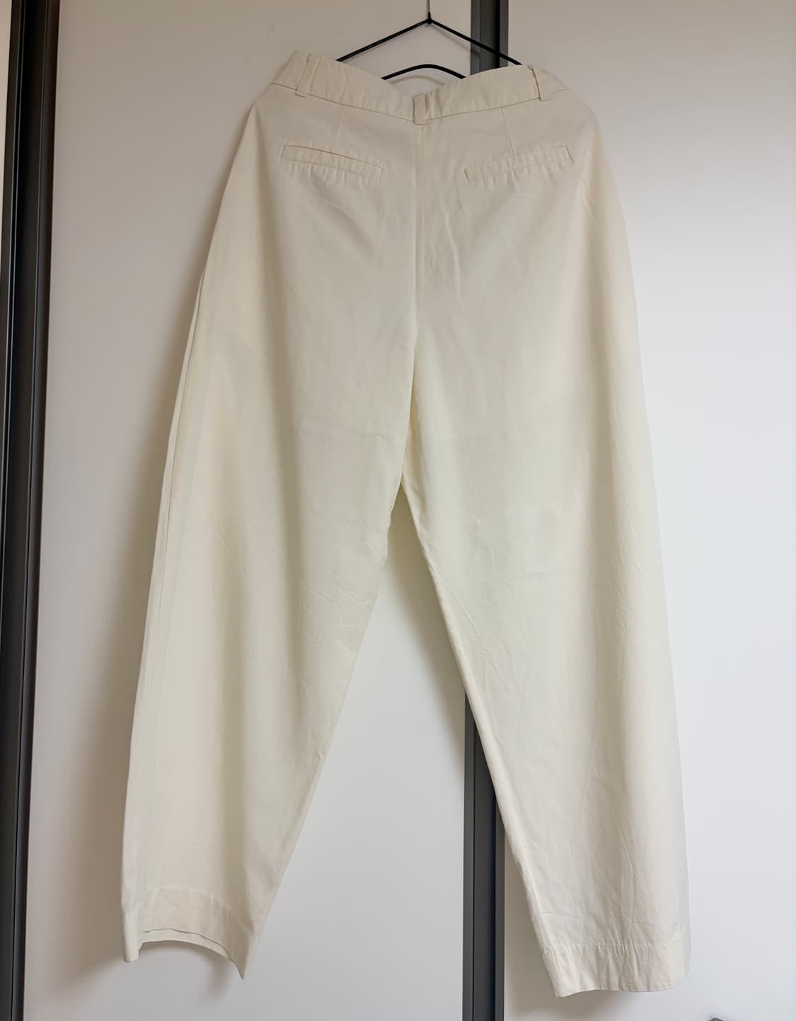 시엔느 버터 투턱 슬랙스 상품이미지2