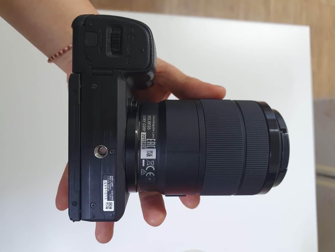 소니 A6400 미러리스 카메라 E 18-135mm 박스풀. A급 2대 상품이미지4