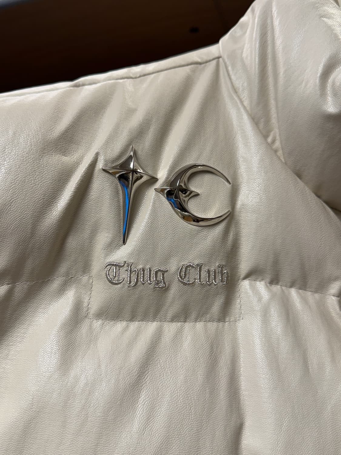 떠그클럽 패딩 화이트 3사이즈 새상품 상품이미지2