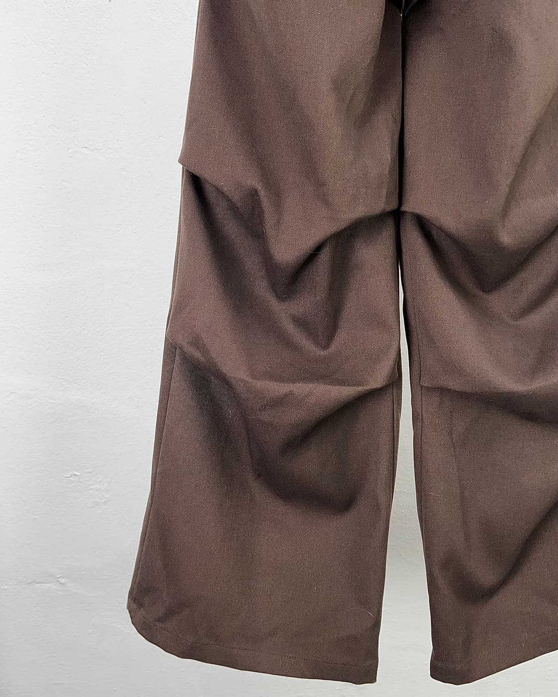 우마미즘 다크 브라운 와이드 스트럭처 드레이프 코튼 팬츠 상품이미지4